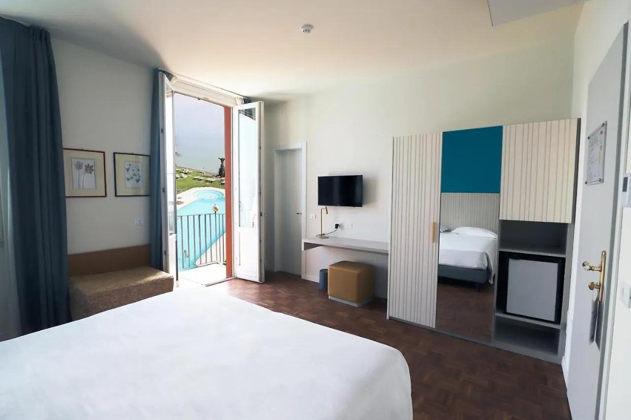 Hotel Fonte Boiola Sirmione 3*,  Italië